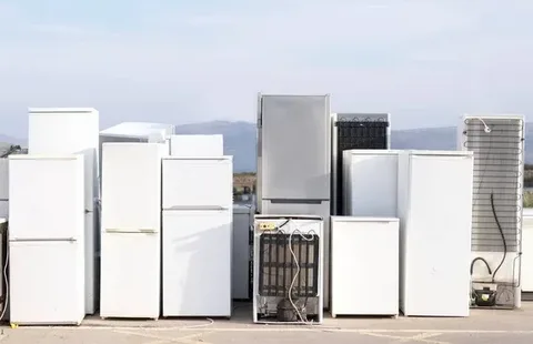 We provide removal service for old refrigerators and freezers.